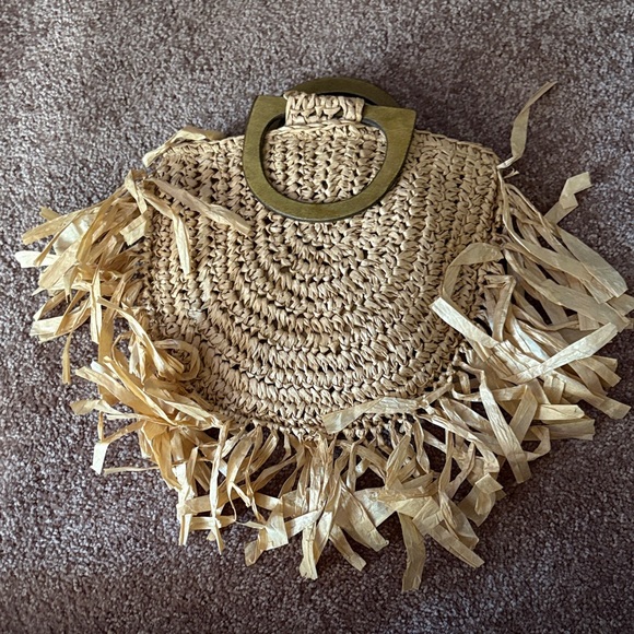 Handbags - NEW Woven Straw Fringe Handbag with Wood Handle - Natural